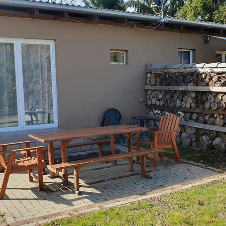 Alkotas Villa Balatonmariafurdo Exterior photo
